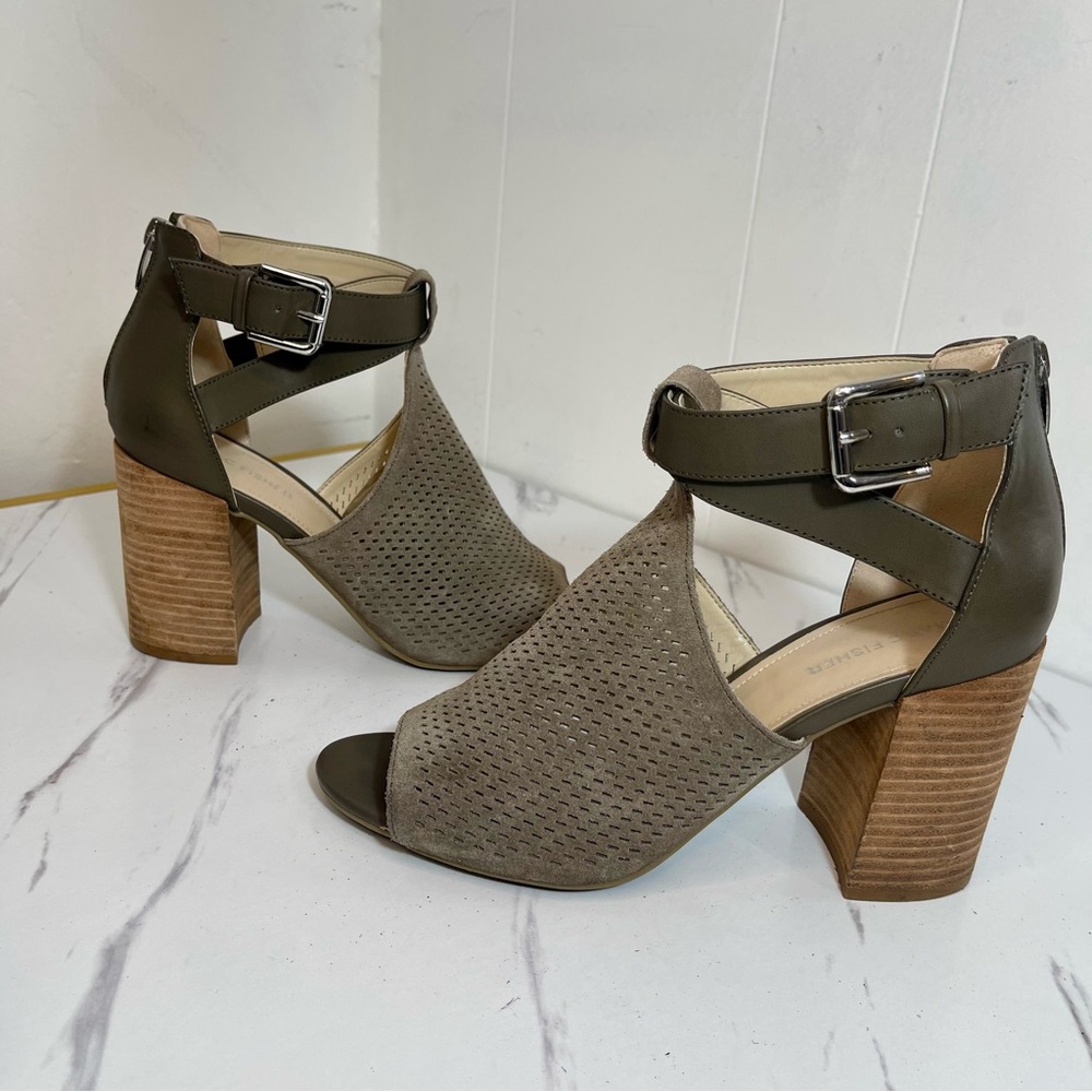 Marc Fisher Gaby Sandals Taupe Perforated Block Heel with Ankle Buckle 10 M